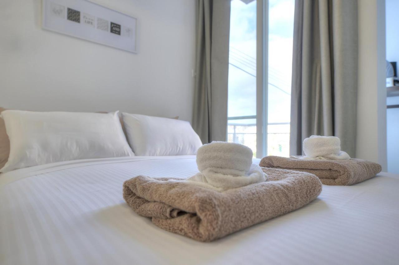Brand New And Tastefully Furnished 2 Bedroom Apartment Ddif1-2 Gzira Екстер'єр фото