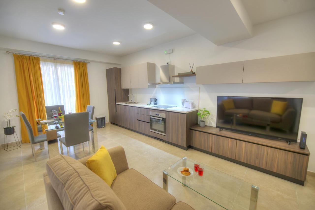 Brand New And Tastefully Furnished 2 Bedroom Apartment Ddif1-2 Gzira Екстер'єр фото